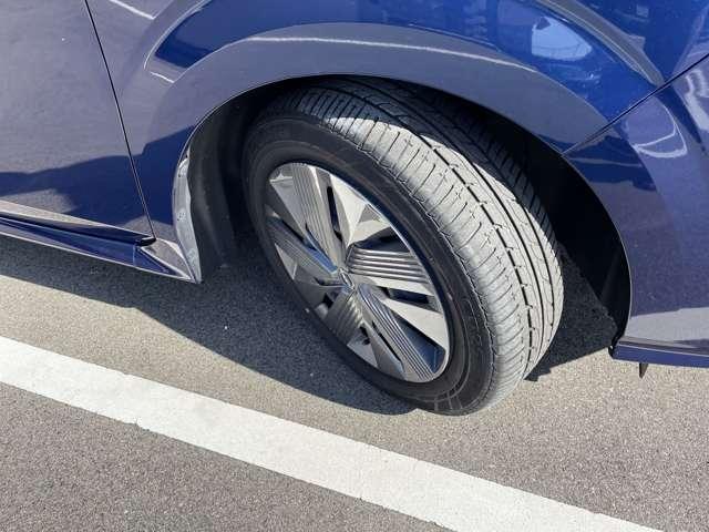 ノート 1.2 X FOUR 4WD メーカーコネクトナビ アラウンドビュー(19枚目)