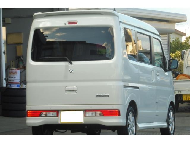 リヤエンドスポイラー付きです