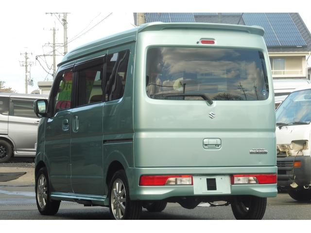 エブリイワゴン ＰＺターボスペシャル　最上級グレード　走行距離２６，７９２ｋｍ　車検整備付　ブレーキサポート　４ＷＤ　両側パワースライドドア　バックカメラ　フロアマット　ドアバイザー　ＨＩＤ（7枚目）