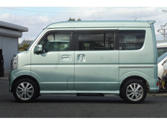 エブリイワゴン ＰＺターボスペシャル　最上級グレード　走行距離２６，７９２ｋｍ　車検整備付　ブレーキサポート　４ＷＤ　両側パワースライドドア　バックカメラ　フロアマット　ドアバイザー　ＨＩＤ（8枚目）