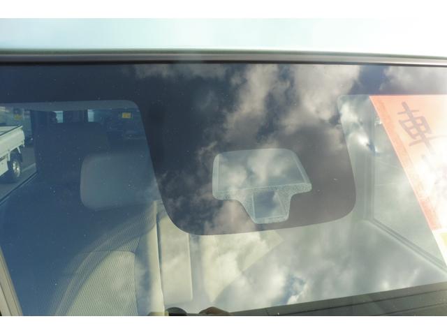 エブリイワゴン ＰＺターボスペシャル　最上級グレード　走行距離２６，７９２ｋｍ　車検整備付　ブレーキサポート　４ＷＤ　両側パワースライドドア　バックカメラ　フロアマット　ドアバイザー　ＨＩＤ（12枚目）