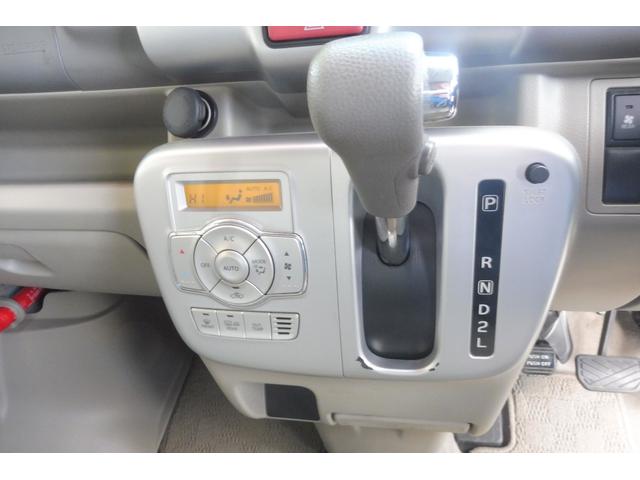 エブリイワゴン ＰＺターボスペシャル　最上級グレード　走行距離２６，７９２ｋｍ　車検整備付　ブレーキサポート　４ＷＤ　両側パワースライドドア　バックカメラ　フロアマット　ドアバイザー　ＨＩＤ（20枚目）