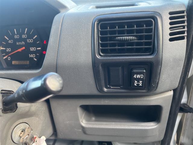 ミニキャブトラック VX-SE 4WD・エアコン・パワステ・5速マニュアル(12枚目)