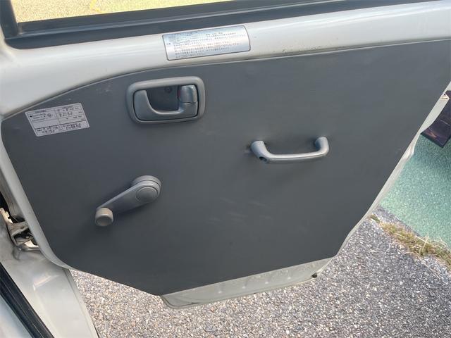 ミニキャブトラック VX-SE 4WD・エアコン・パワステ・5速マニュアル(13枚目)