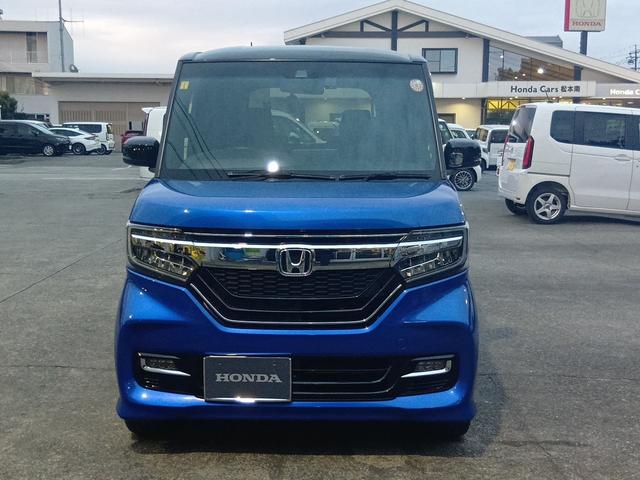 Ｎ－ＢＯＸカスタム Ｇ・Ｌターボホンダセンシング　２ＴＯＮＥ（2枚目）