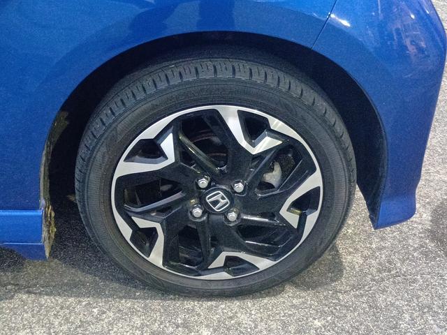 Ｎ－ＢＯＸカスタム Ｇ・Ｌターボホンダセンシング　２ＴＯＮＥ（19枚目）