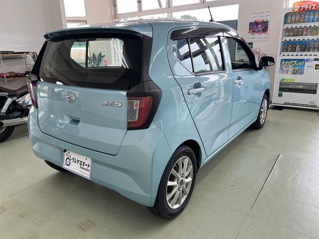 ミライース Ｌ　社外ディスプレイオーディオナビ　ＣＤ　ＤＶＤ　Ｂｌｕｅｔｏｏｔｈ　横滑り防止　前方ドラレコ　アイドリングストップ　助手席コンビニフック　１２Ｖ／１２０Ｗシガーソケット電源　純正ドアバイザー（8枚目）