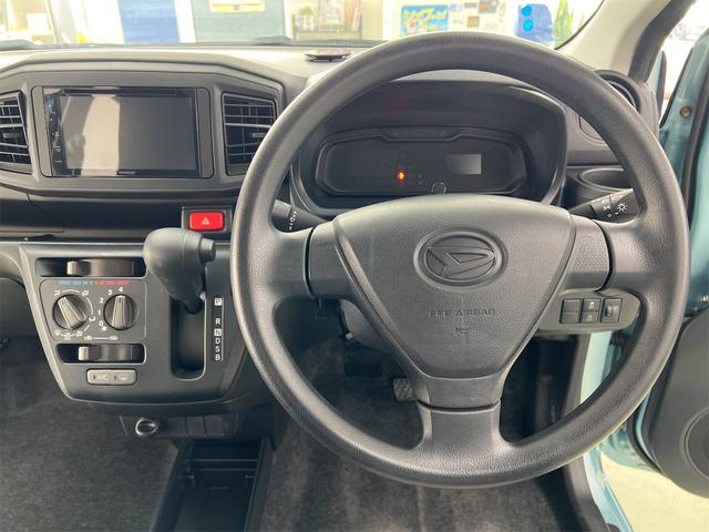 ミライース Ｌ　社外ディスプレイオーディオナビ　ＣＤ　ＤＶＤ　Ｂｌｕｅｔｏｏｔｈ　横滑り防止　前方ドラレコ　アイドリングストップ　助手席コンビニフック　１２Ｖ／１２０Ｗシガーソケット電源　純正ドアバイザー（16枚目）