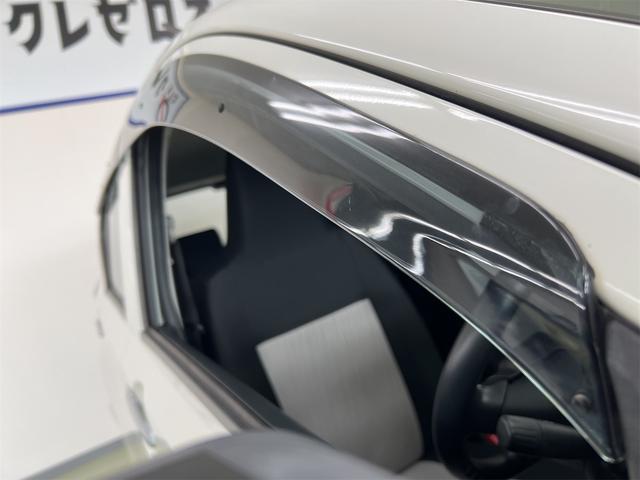 ミライース Ｘ　ＳＡＩＩＩ　社外ＳＳＤナビ　Ｂｌｕｅｔｏｏｔｈ　リアパーキングセンサー　衝突軽減ブレーキ　横滑り防止　オートハイビーム　ＥＴＣ　アイドリングストップ　Ｂカメラ　純正フロアマット　純正ドアバイザー　スマートアシスト（25枚目）
