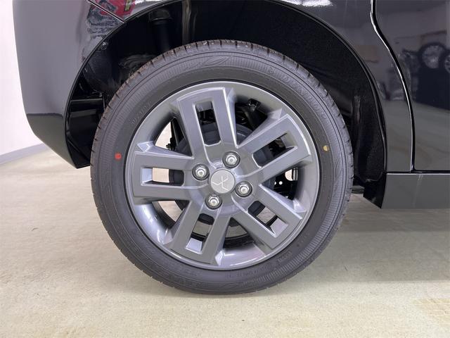 デリカミニ Ｇ　プレミアム　４ＷＤ　届出済未使用車　クリアランスソナー　全方位モニター　Ｄ席Ｎ席左右シートヒーター　クルーズコントロール　電子制御パーキングブレーキ　後席独立エアコン　ＬＥＤフォグ　後席左右サンシェード　Ｂカメラ（20枚目）