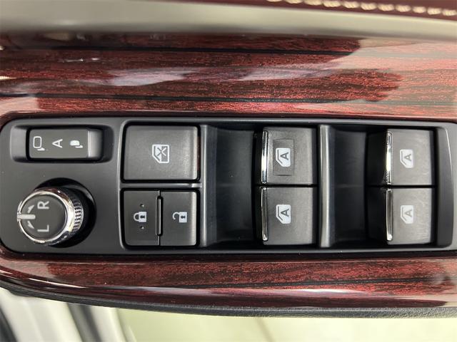 ハリアー プレミアム　社外メモリーナビ　ＣＤ　ＤＶＤ　Ｂｌｕｅｔｏｏｔｈ　Ｗｉｆｉ　ワンＴＶ　デュアルエアコン　Ｄ席パワーシート　サンルーフ　オートマチックハイビーム　クルコン　前方ドラレコ　パワーバックドア　バックカメラ（32枚目）