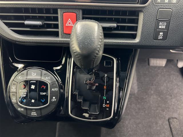 ノア Ｓｉ　ダブルバイビー　４ＷＤ　純正ＳＤナビ　ＤＶＤ　Ｂｌｕｅｔｏｏｔｈ　Ｗｉｆｉ　フルセグＴＶ　オートマチックハイビーム　デュアルエアコン　オールオートＰＷ　ビルトインＥＴＣ　プラズマクラスター内蔵ルームランプ　Ｐスタート（11枚目）