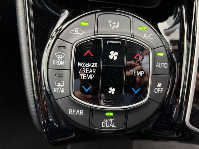 ノア Ｓｉ　ダブルバイビー　４ＷＤ　純正ＳＤナビ　ＤＶＤ　Ｂｌｕｅｔｏｏｔｈ　Ｗｉｆｉ　フルセグＴＶ　オートマチックハイビーム　デュアルエアコン　オールオートＰＷ　ビルトインＥＴＣ　プラズマクラスター内蔵ルームランプ　Ｐスタート（29枚目）