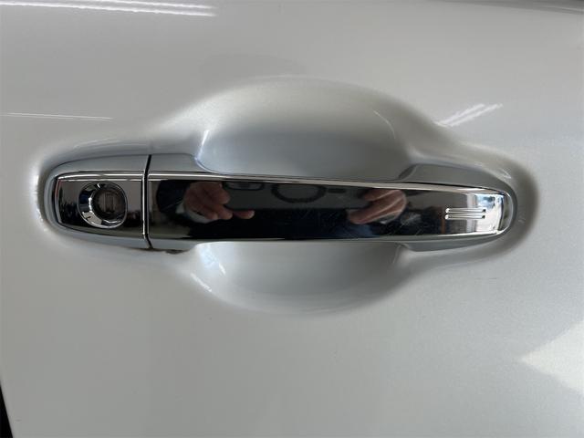 ノア Ｓｉ　ダブルバイビー　４ＷＤ　純正ＳＤナビ　ＤＶＤ　Ｂｌｕｅｔｏｏｔｈ　Ｗｉｆｉ　フルセグＴＶ　オートマチックハイビーム　デュアルエアコン　オールオートＰＷ　ビルトインＥＴＣ　プラズマクラスター内蔵ルームランプ　Ｐスタート（32枚目）