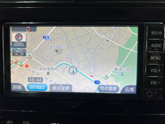 プリウス Ｓ　純正ＳＤナビ　ＣＤ　Ｂｌｕｅｔｏｏｔｈ　フルセグＴＶ　オールオートＰＷ　ビルトインＥＴＣ　純正トノカバー　ＬＥＤヘッドライト　ＬＥＤフォグランプ　ステアリングスイッチ　ＥＶモード　ＤＲＩＶＥモード（10枚目）