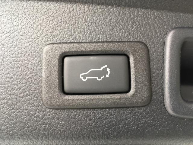 2.0XT アイサイト 女性ワンオーナー 社外ナビ 当社整備車両 修復は屋根板の軽微なへこみを修理(21枚目)