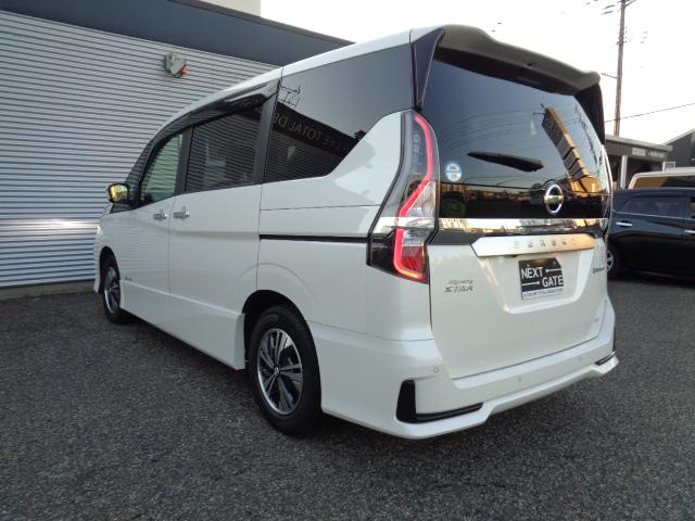 セレナ ｅ－パワー　ハイウェイスターＶ　防水シート　プロパイロット　１０インチナビ　フリップダウンモニター　両側パワスラ　ハンズフリースライドドア　クロストラフィックアラートＬＤＷ　ＢＳＷ　ＥＴＣ２．０　ＬＥＤヘッドライト　インテリキー禁煙（8枚目）