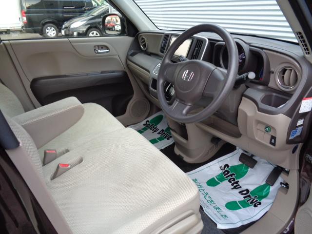 Ｎ－ＯＮＥ Ｇ・Ｌパッケージ　ＳＤナビ　フルセグ　Ｂｌｕｅｔｏｏｔｈ　バックカメラ　スマートキー　ベンチシート　ＨＩＤ　オートライト　スタッドレス有　禁煙車（12枚目）