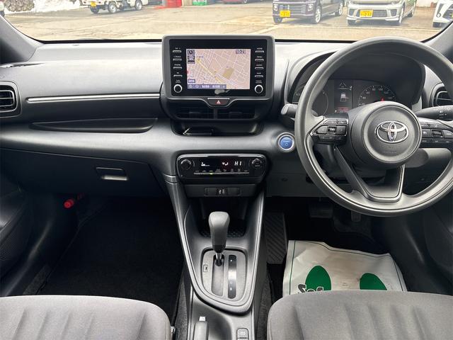 ヤリス ハイブリッドX 4WD ナビ Bluetooth USBポート バックカメラ ETC 衝突軽減ブレーキ 横滑り防止装置 レーダークルーズコントロール オートマチックハイビーム AC100V電源 スマートキー(15枚目)
