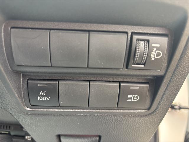 ヤリス ハイブリッドX 4WD ナビ Bluetooth USBポート バックカメラ ETC 衝突軽減ブレーキ 横滑り防止装置 レーダークルーズコントロール オートマチックハイビーム AC100V電源 スマートキー(22枚目)