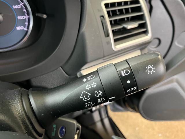 ＸＶ ２．０ｉ　アイサイト　プラウドエディション　４ＷＤ、ＥＴＣ、レーンアシスト、盗難防止システム、キーレスエントリー、エアバッグ、アイドリングストップ、衝突安全ボディ、衝突被害軽減システム、ＡＢＳ、ＵＳＢ入力端子、ＥＳＣ、エアコン、パワステ（19枚目）