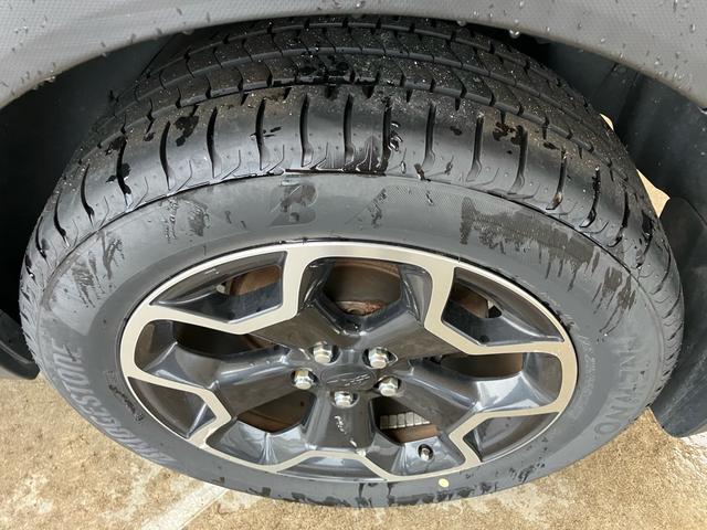 ＸＶ ２．０ｉ　アイサイト　プラウドエディション　４ＷＤ、ＥＴＣ、レーンアシスト、盗難防止システム、キーレスエントリー、エアバッグ、アイドリングストップ、衝突安全ボディ、衝突被害軽減システム、ＡＢＳ、ＵＳＢ入力端子、ＥＳＣ、エアコン、パワステ（41枚目）