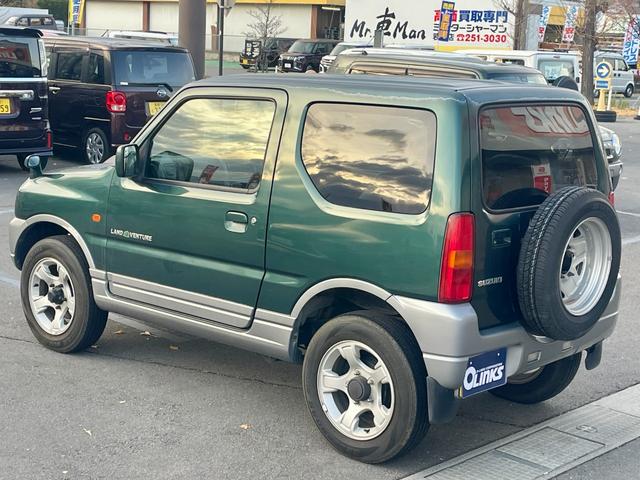 ジムニー ランドベンチャー　５速マニュアル　レザーシート　キーレス　車検Ｒ８年１０月（9枚目）