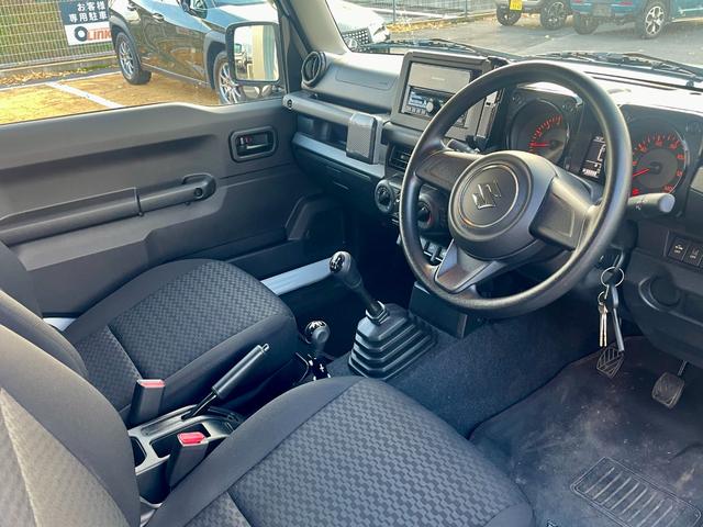 ジムニー ＸＧ　５速マニュアル　スズキセーフティサポート装着車　キーレス　走行１万キロ台　車検Ｒ８年１２月（16枚目）