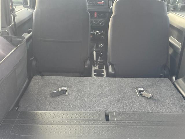 ジムニー ＸＧ　５速マニュアル　スズキセーフティサポート装着車　キーレス　走行１万キロ台　車検Ｒ８年１２月（19枚目）