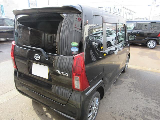 タント Ｘセレクション　４ＷＤ　ワンオーナー　禁煙車　左側電動スライド　ナビ（フルセグＴＶ、ＤＶＤ再生、ＣＤ録音、Ｂｌｕｅｔｏｏｔｈ機能付）バックカメラ　プッシュスタート　衝突軽減ブレーキ　シートヒーター　ドラレコ　ＥＴＣ（4枚目）