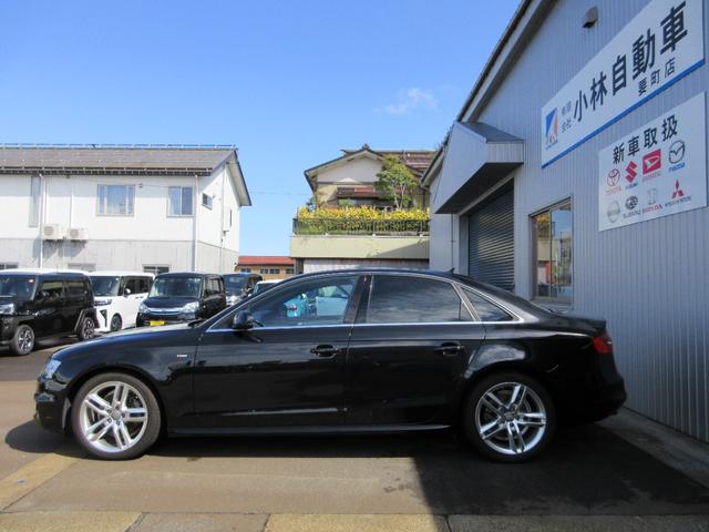 Ａ４ ２．０ＴＦＳＩ　Ｓラインパッケージ　車検整備付　地デジナビ　バックカメラ　スマートキー　プッシュスタート　運転席助手席パワーシート　電子パーキングブレーキ　純正１８インチアルミホイール　禁煙車（3枚目）