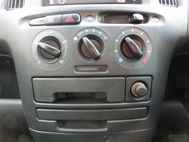 サクシードバン UL Xパッケージ 車検1年付き オールペングレー 1.5inchリフトアップ SDナビ フルセグ Bluetooth バックカメラ LEDヘッドライト キーレス ルーフキャリア ETC TOYOオープンカントリー(19枚目)