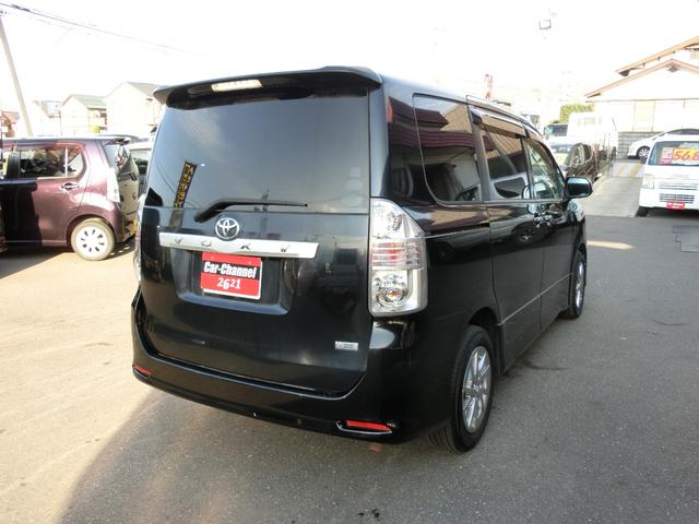 ヴォクシー ＺＳ　煌ＩＩ　車検Ｒ８年９月まで　ＨＤＤナビ　Ｂｌｕｅｔｏｏｔｈ　Ｂカメラ　ＥＴＣ　スマートキー×２　プッシュスタート　エンジンスターター　８名定員　両側パワスラ（7枚目）