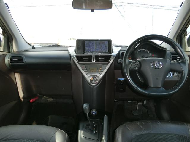 ｉＱ １００Ｇ　レザーパッケージ　モデリスタエアロ＆マフラー　ＬＥＤヘッドライト　ＳＤナビ　フルセグ　ＥＴＣ　スマートキー×２　プッシュスタート　ダウンサスＲＳ－Ｒ（Ｔｉ２０００）（10枚目）