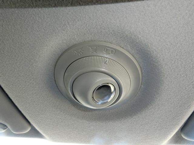 ｉＱ １００Ｇ　レザーパッケージ　モデリスタエアロ＆マフラー　ＬＥＤヘッドライト　ＳＤナビ　フルセグ　ＥＴＣ　スマートキー×２　プッシュスタート　ダウンサスＲＳ－Ｒ（Ｔｉ２０００）（28枚目）