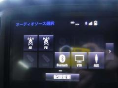 £衪 4