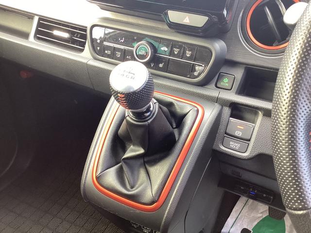 Ｎ－ＯＮＥ ＲＳ　車検２年付き　６速マニュアル車　ターボ　ワンオーナー　純正ナビ　ＥＴＣ（11枚目）