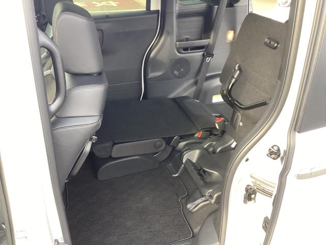 N-BOXカスタム ターボ 4WD 届け出済未使用車 純正ナビ ドラレコ前後 ETC(22枚目)