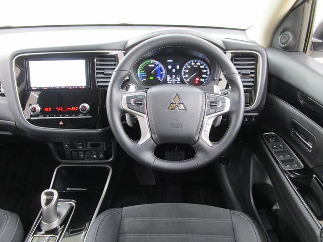 G 禁煙車 100V電源 衝突被害軽減ブレーキ 踏み間違い防止装置 7.7インチフルセグナビ サポカーS 全周囲カメラ 電動テールゲート フロントパワーシート フロントシートヒーター ステアリングヒーター(41枚目)