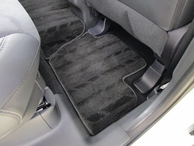 G 禁煙車 100V電源 衝突被害軽減ブレーキ 踏み間違い防止装置 7.7インチフルセグナビ サポカーS 全周囲カメラ 電動テールゲート フロントパワーシート フロントシートヒーター ステアリングヒーター(49枚目)