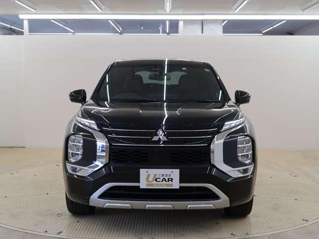 アウトランダーＰＨＥＶ Ｐ　マイパイロット　後側方車両検知　ＢＯＳＥ本革（6枚目）