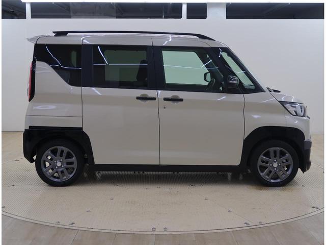 デリカミニ Ｔ　プレミアム　禁煙車　マイパイロット　全方位カメラ　デジタルルームミラー　ハンズフリースライドドア　ハンドルヒーター　撥水シート　オールウェザーマット装備（49枚目）