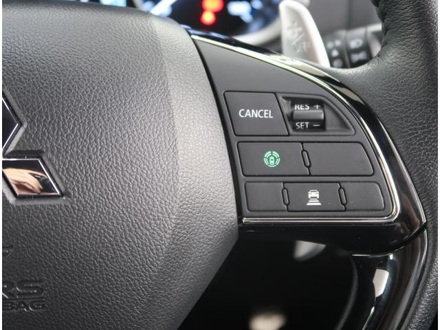 エクリプスクロスPHEV P 禁煙車 社有車UP 電動リヤゲート スマホ連携ナビ 全方位カメラ マイパイロット ステアリングリモコン ハンドルヒーター シートヒーター 運転席電動シート USBポート AC1500W ブラック内装(24枚目)