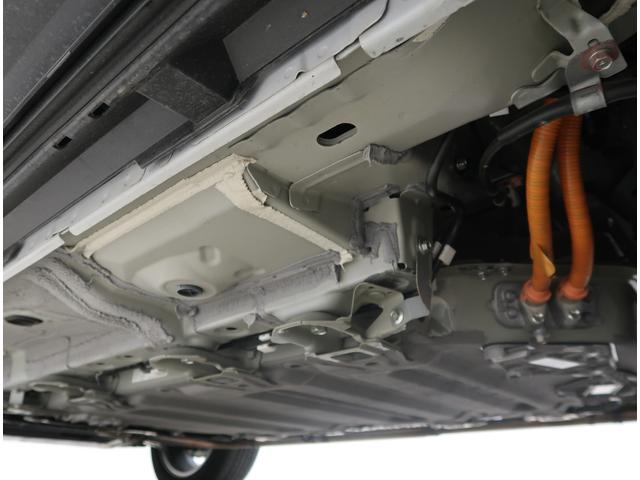 エクリプスクロスPHEV P 禁煙車 社有車UP 電動リヤゲート スマホ連携ナビ 全方位カメラ マイパイロット ステアリングリモコン ハンドルヒーター シートヒーター 運転席電動シート USBポート AC1500W ブラック内装(48枚目)