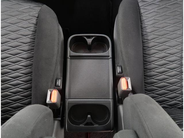 デリカＤ：５ Ｐ　禁煙車　社有車ＵＰ　８人乗り　車検整備　ナビ　全方位カメラ　ＥＴＣ２．０　ドラレコ　両側電動スライドドア　電動サイドステップ　電動リヤテールゲート　クルーズコントロール　シート＆ハンドルヒーター（9枚目）