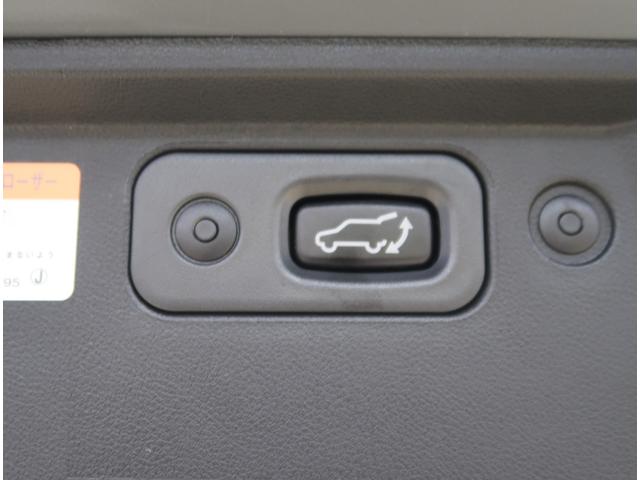 デリカＤ：５ Ｐ　禁煙車　社有車ＵＰ　８人乗り　車検整備　ナビ　全方位カメラ　ＥＴＣ２．０　ドラレコ　両側電動スライドドア　電動サイドステップ　電動リヤテールゲート　クルーズコントロール　シート＆ハンドルヒーター（12枚目）