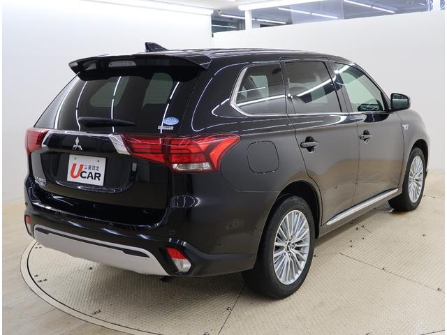 リヤワイパー　プライバシーガラス装備