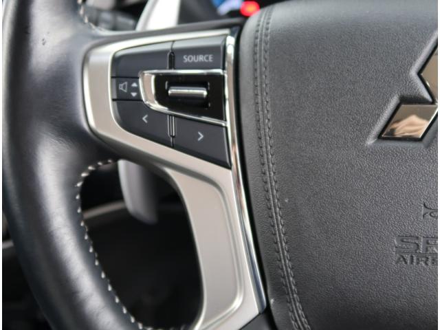ステアリングリモコンスイッチ装備