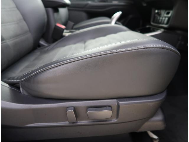 運転席シートの状態です