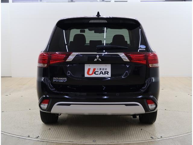 営業時間１０時〜１８時　定休日は毎週火曜日・水曜日（変更が生じる場合がございます。詳しくはホームページをご覧くださいませ）